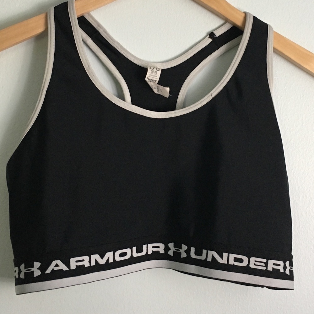 Black Under Armor Racerback Sports Bra - Large